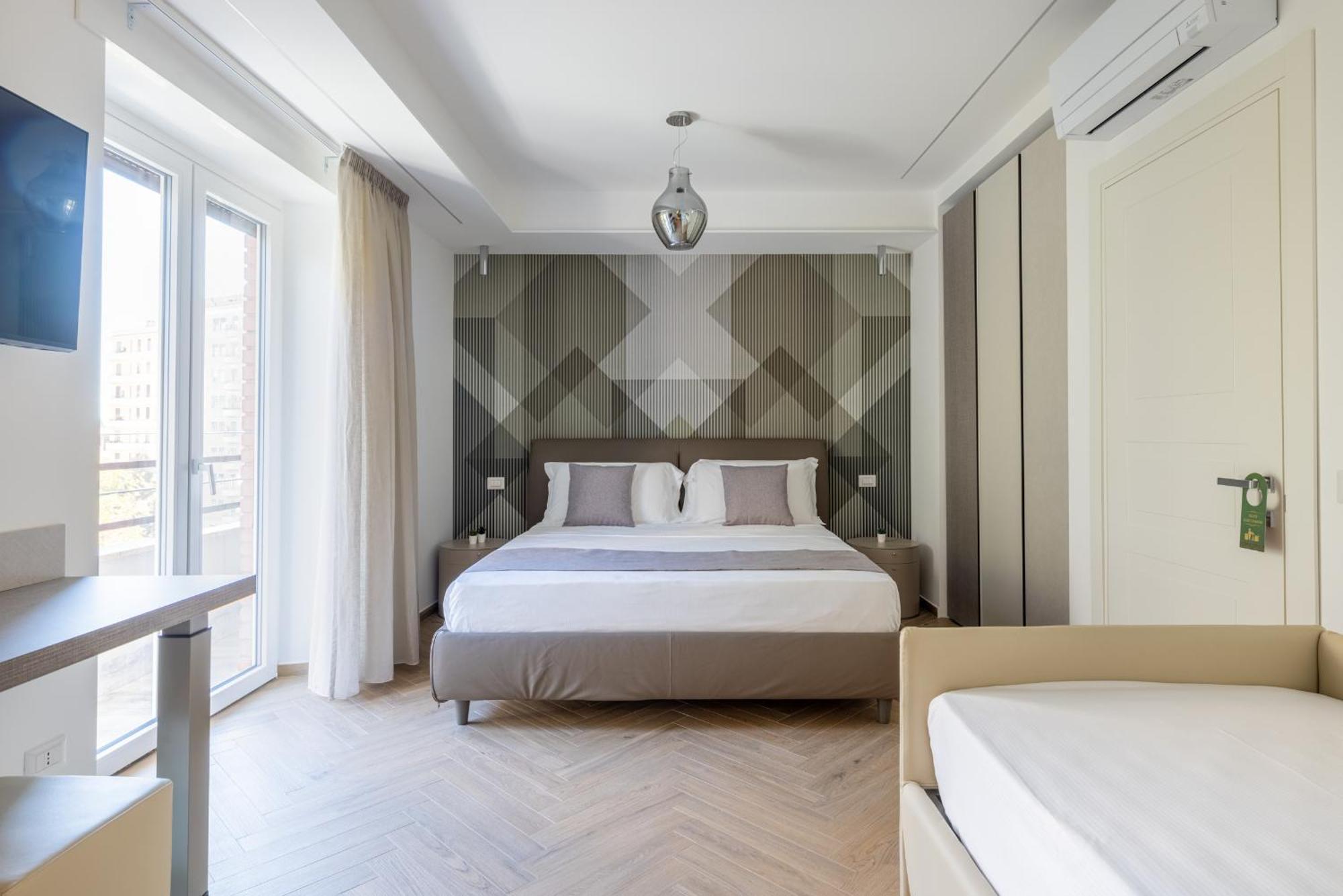 Hezio Affittacamere Roma